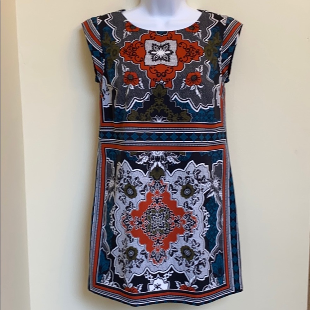 BR Patterned Shift Dress